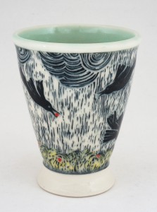 small vase with birds 01102